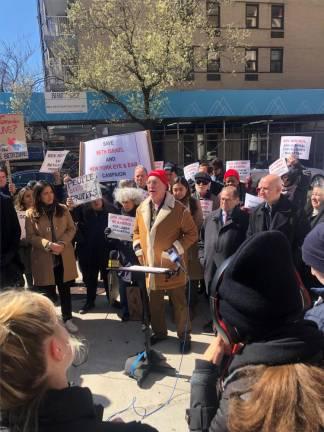 Samuel Kleinplatz, a Beth Israel patient, speaking at at March rally. Beth Israel now seems more likely to close, after NYS granted conditional approval to Mt. Sinai’s latest shutdown plan.