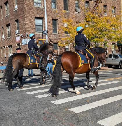 NYPD Mounted on Wadsworth Avenue