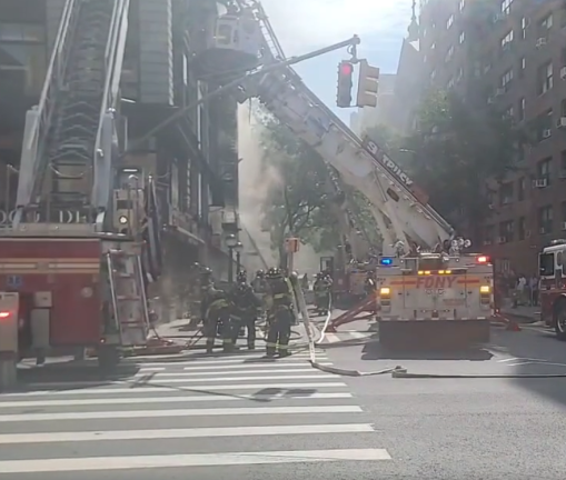 The scene of a two-alarm fire at 574 6th Ave. on August 28, which the FDNY said broke out in the ductwork of the Hollywood Diner.