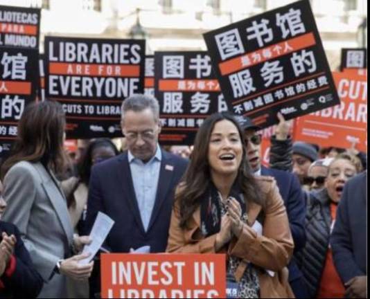 City Council member Carlina Rivera joined a demonstration staged by the city’s three public library systems in Queens, Brooklyn and New York outside City Hall on March 12. Mayor Adams hinted recently that the cuts last year which forced libraries to shut their doors on Sundays could be restored. Photo: John McCarten, NYC Council Media Unit