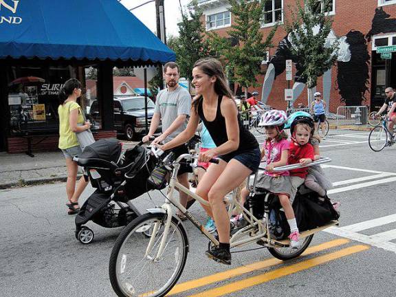 A lifelong biker says she needs eyes in the back of her head to keep track of all the dangers lurking while riding a bike through NYC streets. The obstacles range from angry car drivers to inattentive pedestrians to speeding e-bikers and other bikers. Photo: Wikimedia Commons