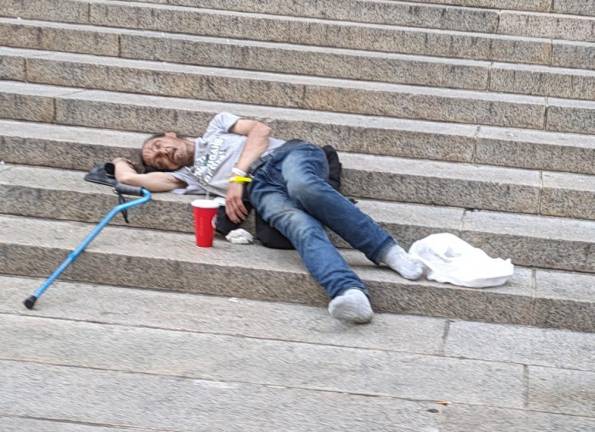 Eight Avenue Freeze Out on one of the hottest days of the year. Steps of the Farley Post Office on the “Strip of Despair.”