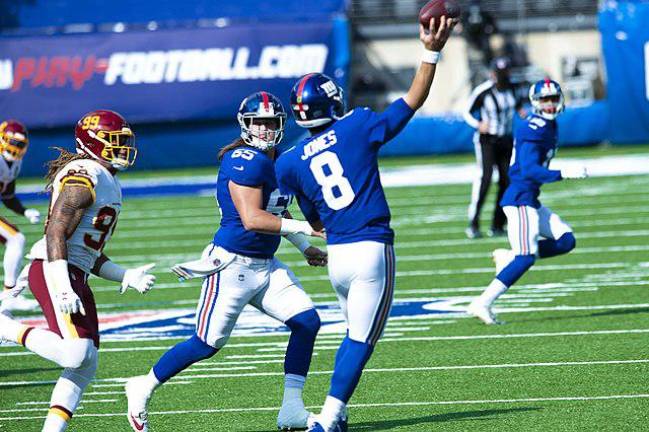 Giants QB Daniel Jones predicted to have his best season yet - A to Z Sports