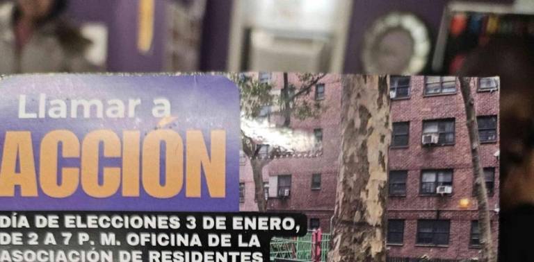 A Spanish language flyer distributed prior to the election for president of the Elliott-Chelsea Houses Tenants Association gave the wrong date. It did not clear who produced the flyer but it did say, in Spanish ”Let’s say no to the demolition of our homes.”