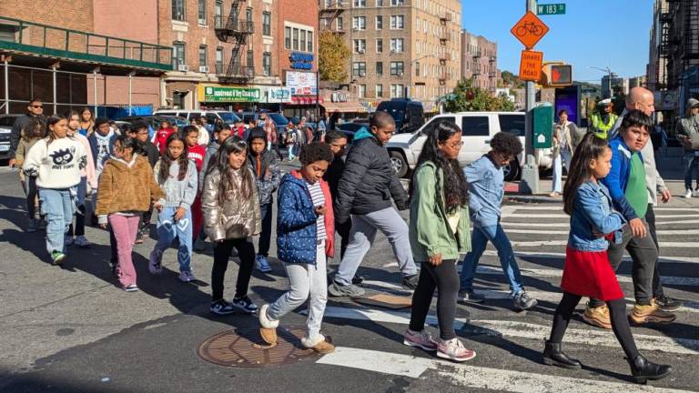 P.S. 42 kids turning up W. 183 St, the 34 Precinct on Broadway at left.